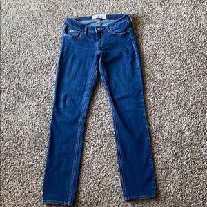 Women’s hollister jeans